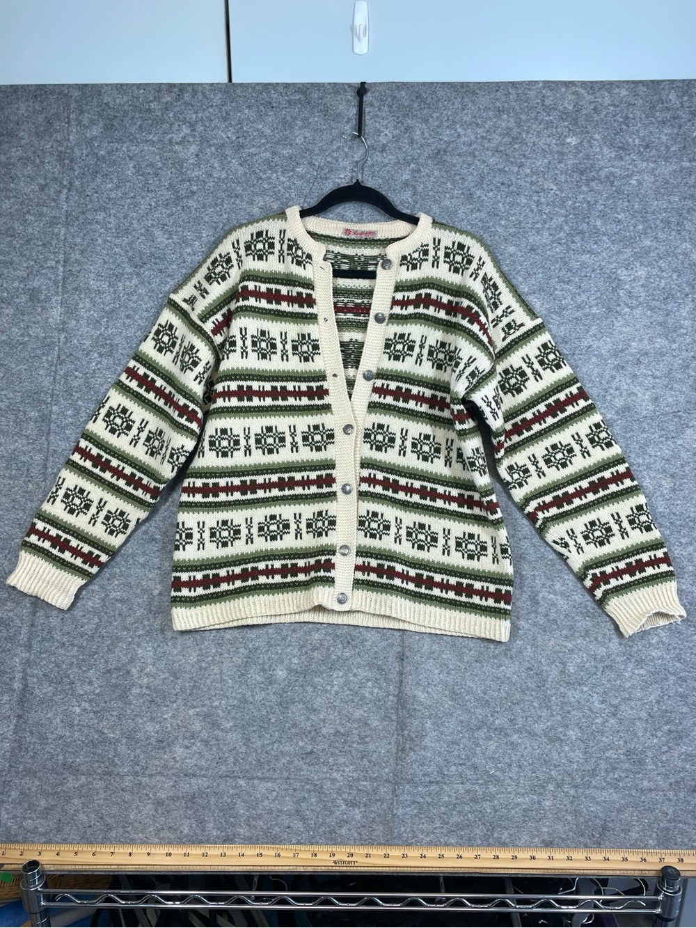 Husflidstua Norway Nordic Wool Cardigan Medium Fair Isle Vintage Ski Sweater